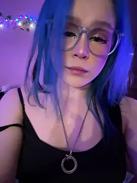 Snapshot of MaddisonHaas chatting on 10/16/25, 01:06 MaddisonHaas online show from 10/16/25, 01:06