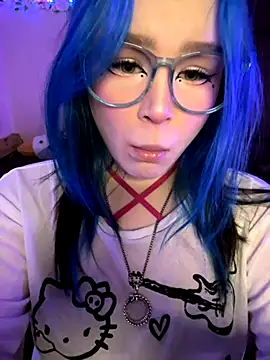 Snapshot of MaddisonHaas chatting on 10/20/25, 01:17 MaddisonHaas online show from 10/20/25, 01:17