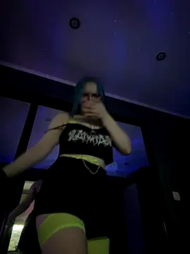 Snapshot of MaddisonHaas chatting on 11/25/25, 01:16 MaddisonHaas online show from 11/25/25, 01:16