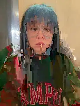 Snapshot of MaddisonHaas chatting on 04/19/26, 04:28 MaddisonHaas online show from 04/19/26, 04:28