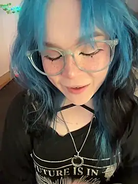 Snapshot of MaddisonHaas chatting on 05/10/26, 01:27 MaddisonHaas online show from 05/10/26, 01:27