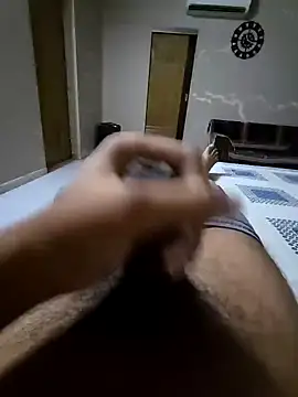 Snapshot of davidevans0989 chatting on 12/21/24, 05:51 davidevans0989 online show from 12/21/24, 05:51