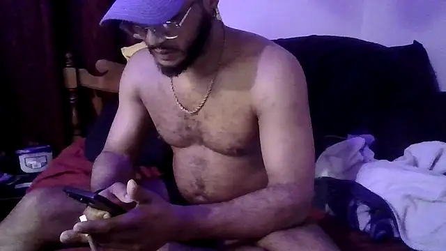 Snapshot of KySir1990 chatting on 04/22/26, 01:19 KySir1990 online show from 04/22/26, 01:19
