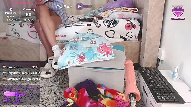 Snapshot of Samary_thomas chatting on 01/10/25, 03:18 Samary thomas online show from 01/10/25, 03:18