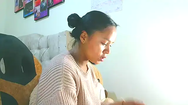 Snapshot of Samary_thomas chatting on 09/27/25, 01:10 Samary thomas online show from 09/27/25, 01:10