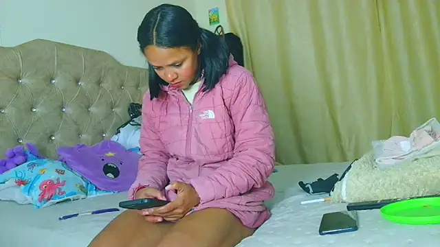 Snapshot of Samary_thomas chatting on 04/28/26, 12:53 Samary thomas online show from 04/28/26, 12:53