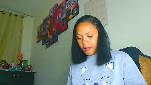 Snapshot of Samary_thomas chatting on 05/27/26, 01:57 Samary thomas online show from 05/27/26, 01:57
