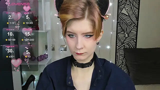 Snapshot of Angel_Jules chatting on 12/15/24, 01:02 Angel Jules online show from 12/15/24, 01:02