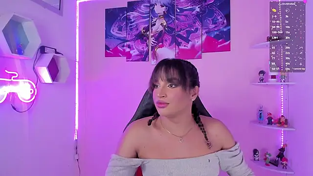 KylieVictoria online show from 12/06/24, 04:14