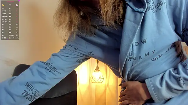 KylieVictoria online show from 12/11/24, 03:58