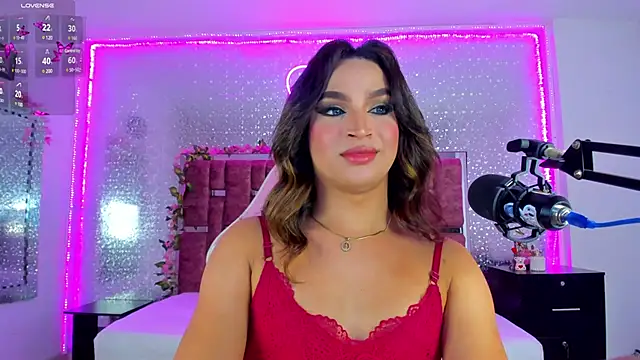 KylieVictoria online show from 03/20/25, 04:18