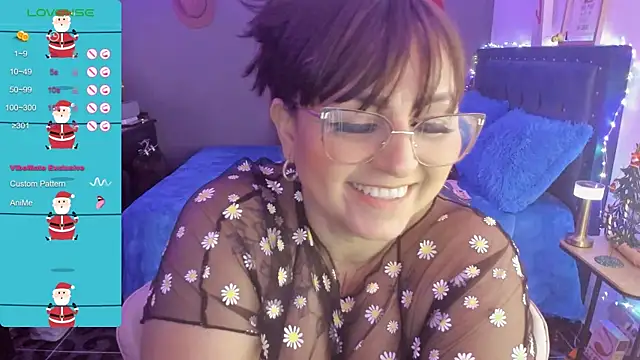 Snapshot of Ivonnee__ chatting on 12/13/24, 06:10 Ivonnee   online show from 12/13/24, 06:10