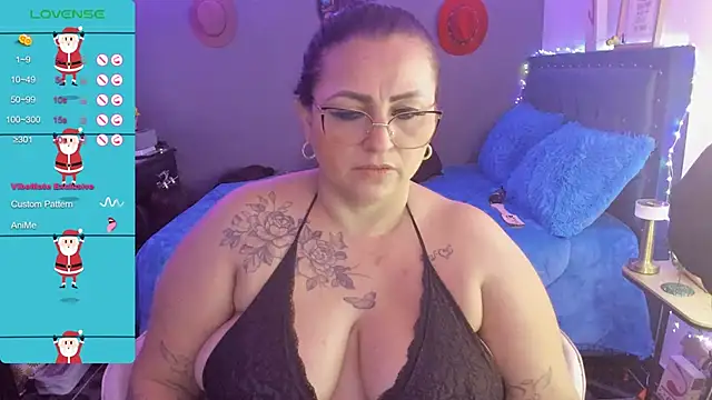 Snapshot of Ivonnee__ chatting on 12/13/24, 09:13 Ivonnee   online show from 12/13/24, 09:13