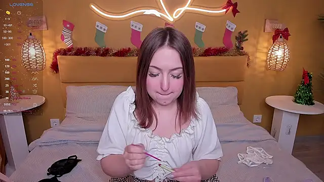 KetrinWhite online show from 01/12/25, 01:32