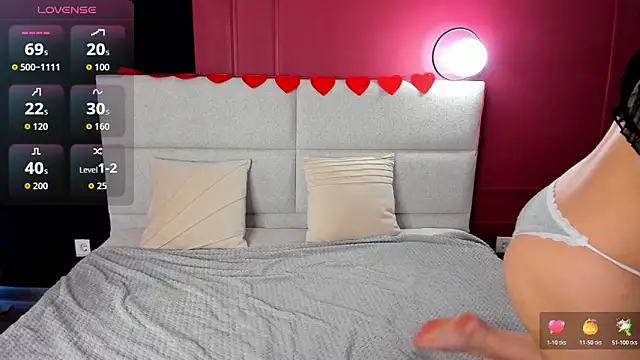 Snapshot of KetrinWhite chatting on 03/08/26, 01:36 KetrinWhite online show from 03/08/26, 01:36