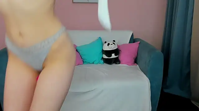 NovaBlissss online show from 01/28/25, 02:21