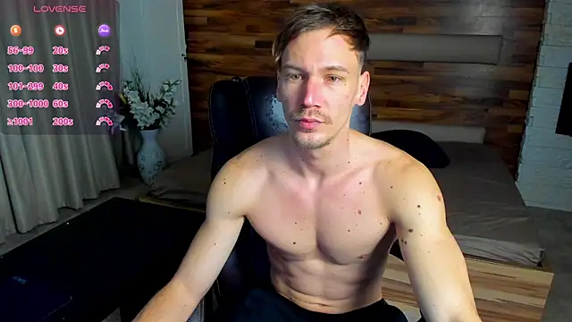 Snapshot of MateoBenjaminX chatting on 02/09/26, 12:09 MateoBenjaminX online show from 02/09/26, 12:09