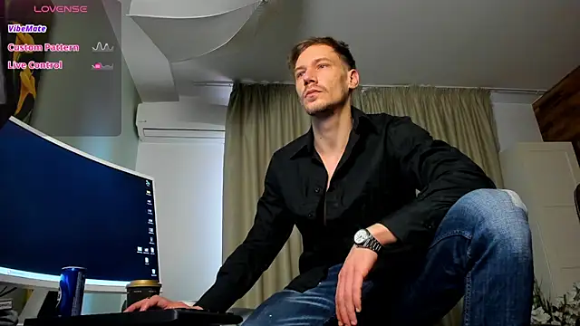 Snapshot of MateoBenjaminX chatting on 02/12/26, 12:22 MateoBenjaminX online show from 02/12/26, 12:22