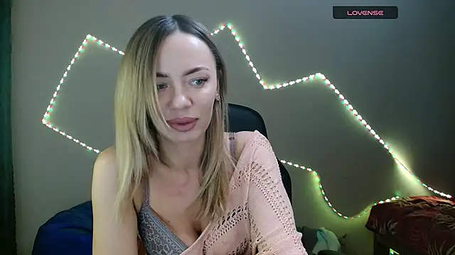 Daria Spring online show from 02/12/25, 07:13