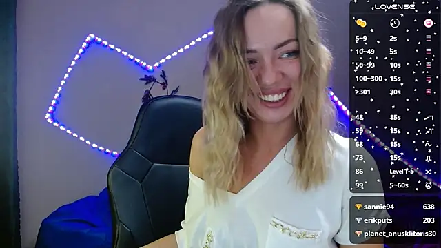 Daria Spring online show from 02/18/25, 08:47