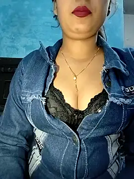 Snapshot of Shanaya_Hotty chatting on 12/01/24, 07:25 Shanaya Hotty online show from 12/01/24, 07:25