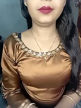 Snapshot of Shanaya_Hotty chatting on 12/21/24, 06:34 Shanaya Hotty online show from 12/21/24, 06:34