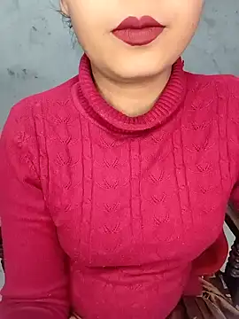 Snapshot of Shanaya_Hotty chatting on 12/22/24, 06:15 Shanaya Hotty online show from 12/22/24, 06:15