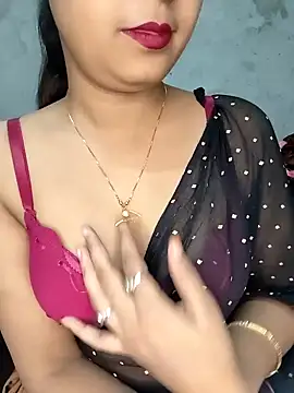 Snapshot of Shanaya_Hotty chatting on 12/28/24, 06:40 Shanaya Hotty online show from 12/28/24, 06:40