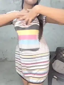 Snapshot of Shanaya_Hotty chatting on 02/24/25, 10:14 Shanaya Hotty online show from 02/24/25, 10:14