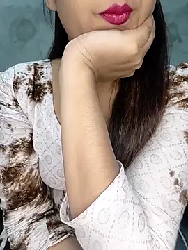 Snapshot of Shanaya_Hotty chatting on 03/01/25, 07:37 Shanaya Hotty online show from 03/01/25, 07:37