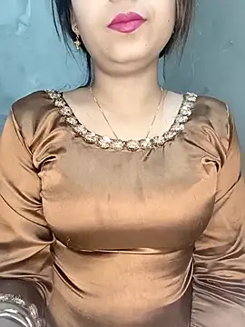 Snapshot of Shanaya_Hotty chatting on 03/09/25, 09:03 Shanaya Hotty online show from 03/09/25, 09:03