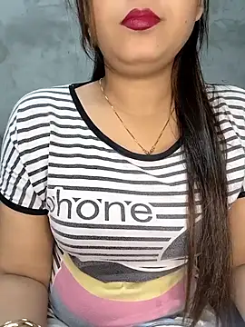 Snapshot of Shanaya_Hotty chatting on 03/19/25, 10:09 Shanaya Hotty online show from 03/19/25, 10:09