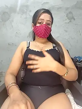 Snapshot of Shanaya_Hotty chatting on 03/20/25, 06:31 Shanaya Hotty online show from 03/20/25, 06:31