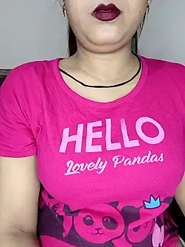 Snapshot of Shanaya_Hotty chatting on 09/17/25, 08:10 Shanaya Hotty online show from 09/17/25, 08:10