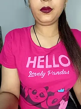 Snapshot of Shanaya_Hotty chatting on 09/22/25, 08:33 Shanaya Hotty online show from 09/22/25, 08:33