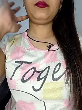 Snapshot of Shanaya_Hotty chatting on 09/26/25, 10:52 Shanaya Hotty online show from 09/26/25, 10:52