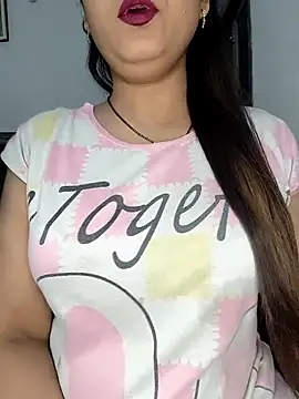 Snapshot of Shanaya_Hotty chatting on 10/11/25, 07:12 Shanaya Hotty online show from 10/11/25, 07:12