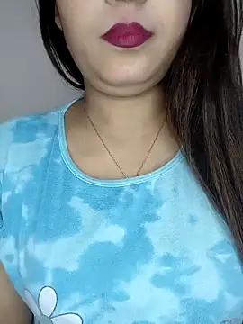 Snapshot of Shanaya_Hotty chatting on 11/06/25, 09:05 Shanaya Hotty online show from 11/06/25, 09:05