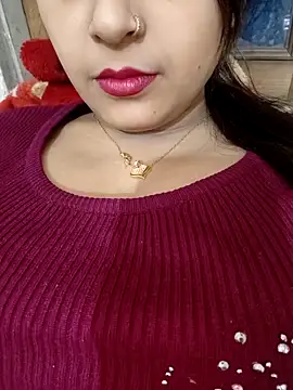 Snapshot of Shanaya_Hotty chatting on 11/29/25, 08:34 Shanaya Hotty online show from 11/29/25, 08:34