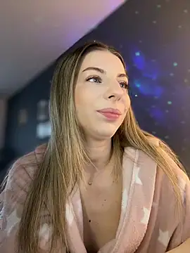 Snapshot of Mia_Ethan chatting on 04/01/26, 07:31 Mia Ethan online show from 04/01/26, 07:31