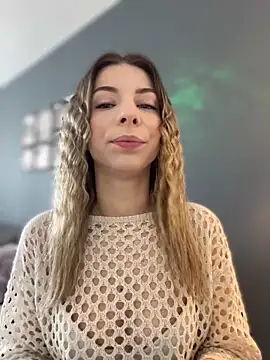 Snapshot of Mia_Ethan chatting on 04/24/26, 08:50 Mia Ethan online show from 04/24/26, 08:50