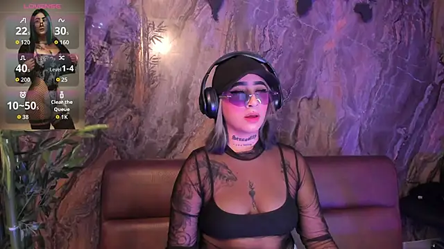 Alahia Dangelo online show from 10/27/25, 05:17