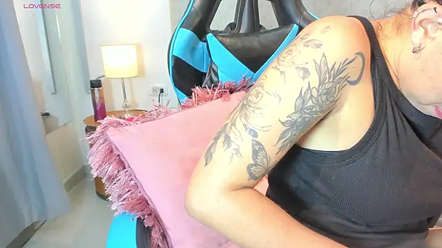  maria foxx  online show from 02/13/26, 12:34