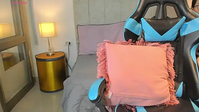  maria foxx  online show from 02/16/26, 05:53