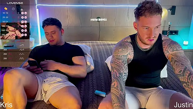 Snapshot of Justin_Hardy chatting on 10/04/25, 02:48 Justin Hardy online show from 10/04/25, 02:48