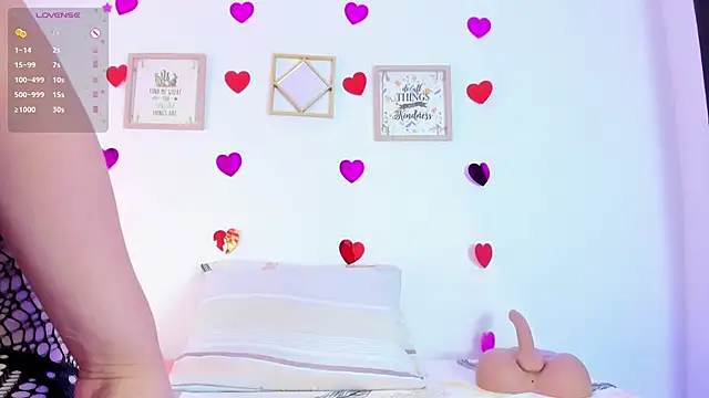 EmmaRogers online show from 03/04/25, 01:06