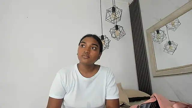 kayna gomez online show from 05/12/26, 07:00