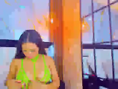 Snapshot of SofiaLaurents chatting on 12/09/24, 02:49 SofiaLaurents online show from 12/09/24, 02:49