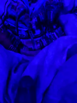 Snapshot of Hugo76578 chatting on 09/19/25, 12:28 Hugo76578 online show from 09/19/25, 12:28