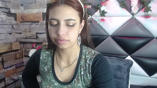 Snapshot of Tammy_Blackk chatting on 02/07/25, 12:39 Tammy Blackk online show from 02/07/25, 12:39